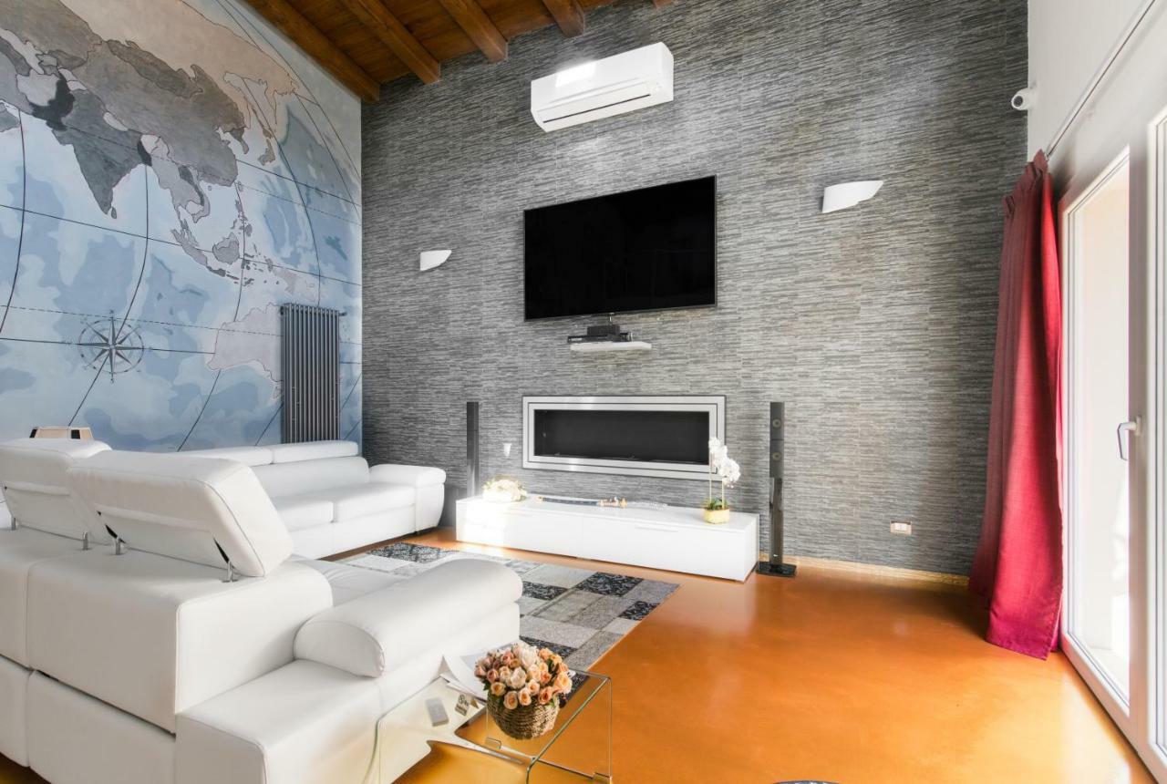 Luxury Loft Apartment